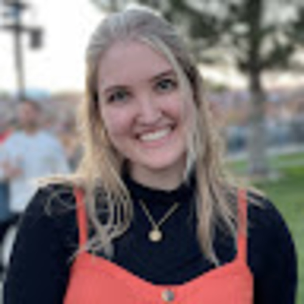 Meet your Posher, Madeleine